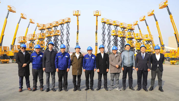 徐工消防、乐投app官方在线入口、融合电科签署战略合作协议!-4.jpg 徐工消防、乐投app官方在线入口、融合电科签署战略合作协议!-4.jpg