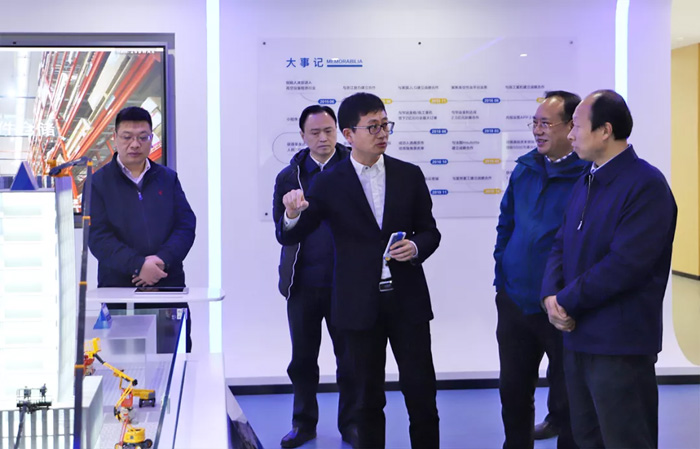 江苏省发改委副主任林康调研乐投app官方在线入口发展情况-2.jpg 江苏省发改委副主任林康调研乐投app官方在线入口发展情况-2.jpg